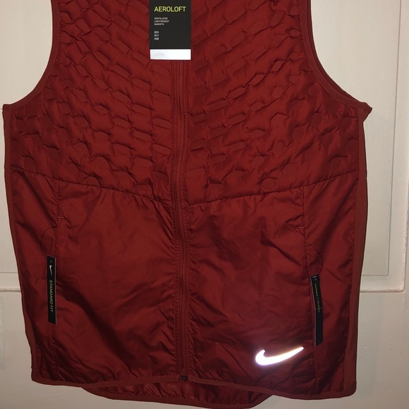 Nike AeroLoft ventilated vest - Picture 2 of 8
